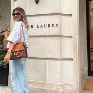 Meet your Posher, Mariela